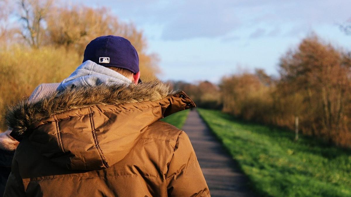 barbat_singur_drum_pxb_20171400