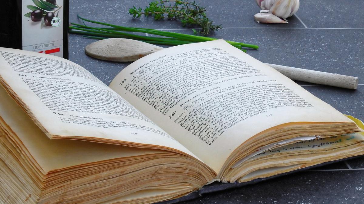 carte-de-bucate_83638500