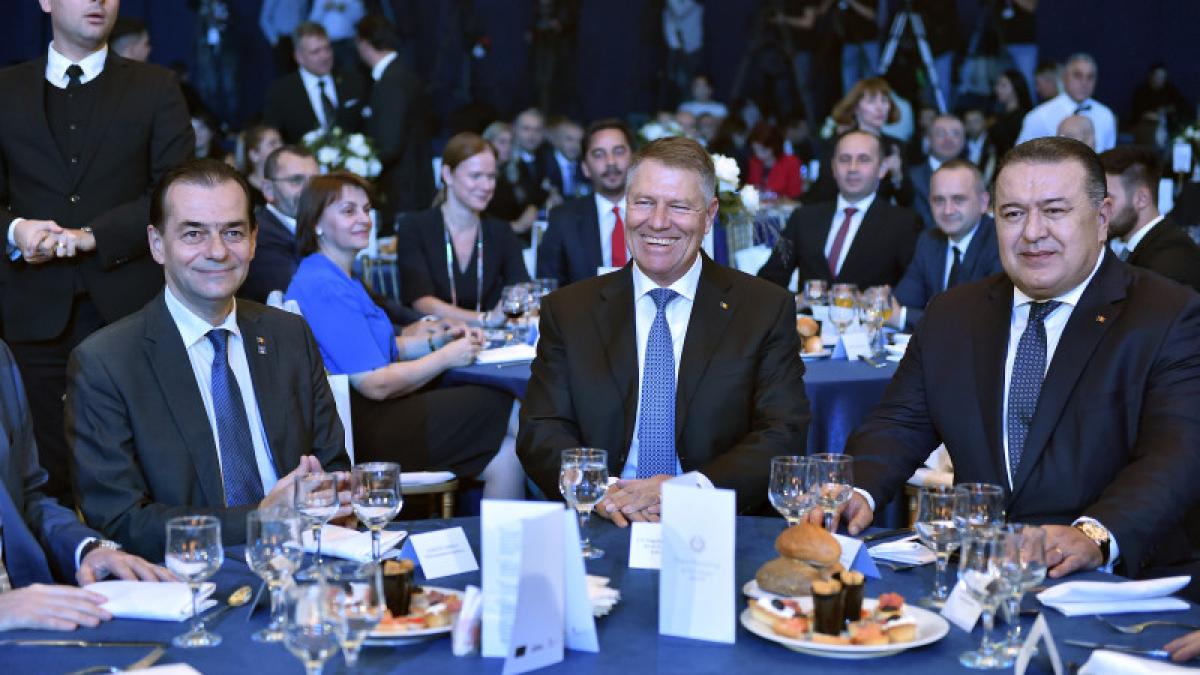 orban-iohannis-daraban_96071700