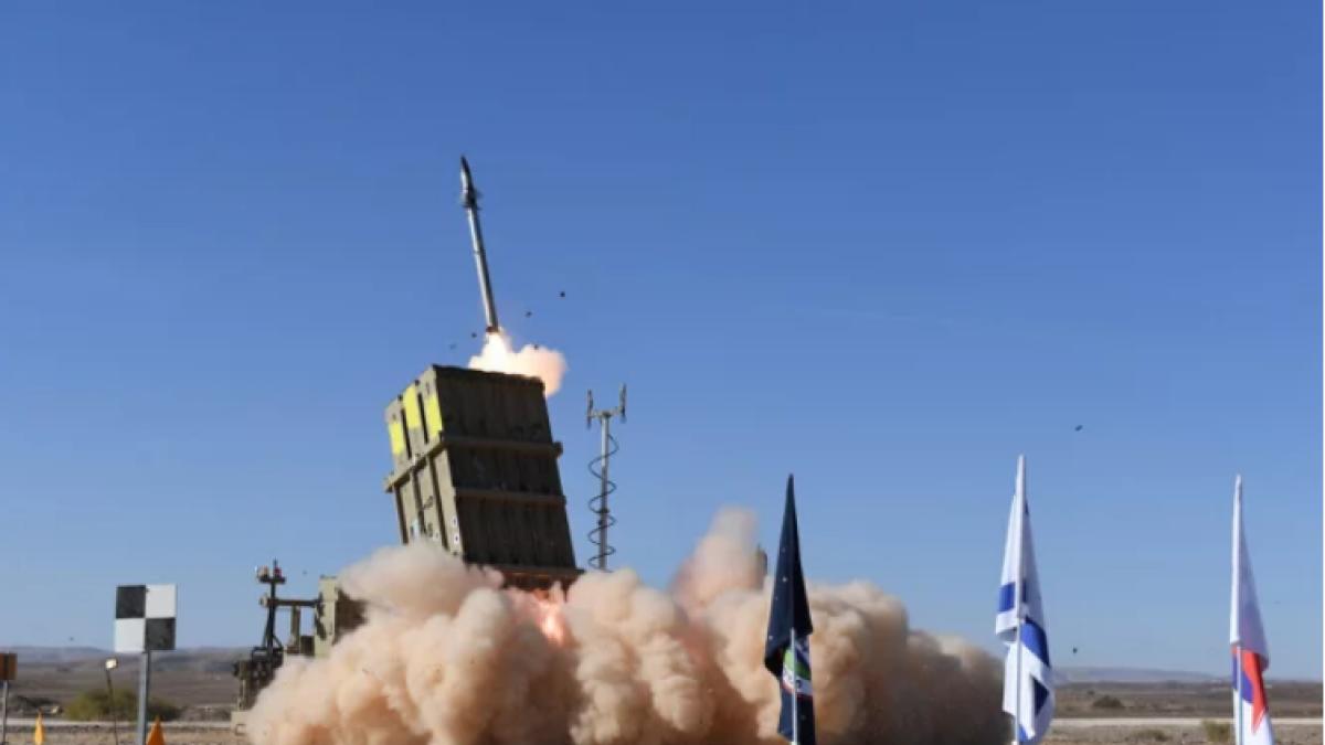 racheta_iran_21051900