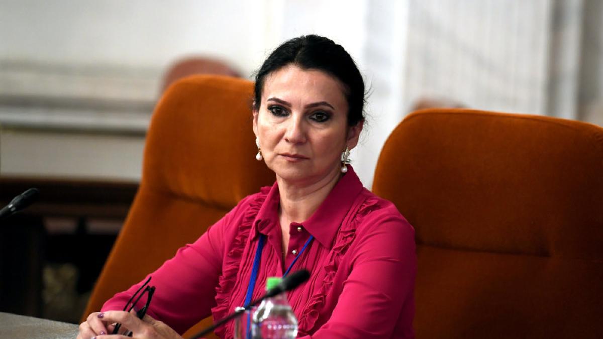 sorina-pintea-2222_64073300