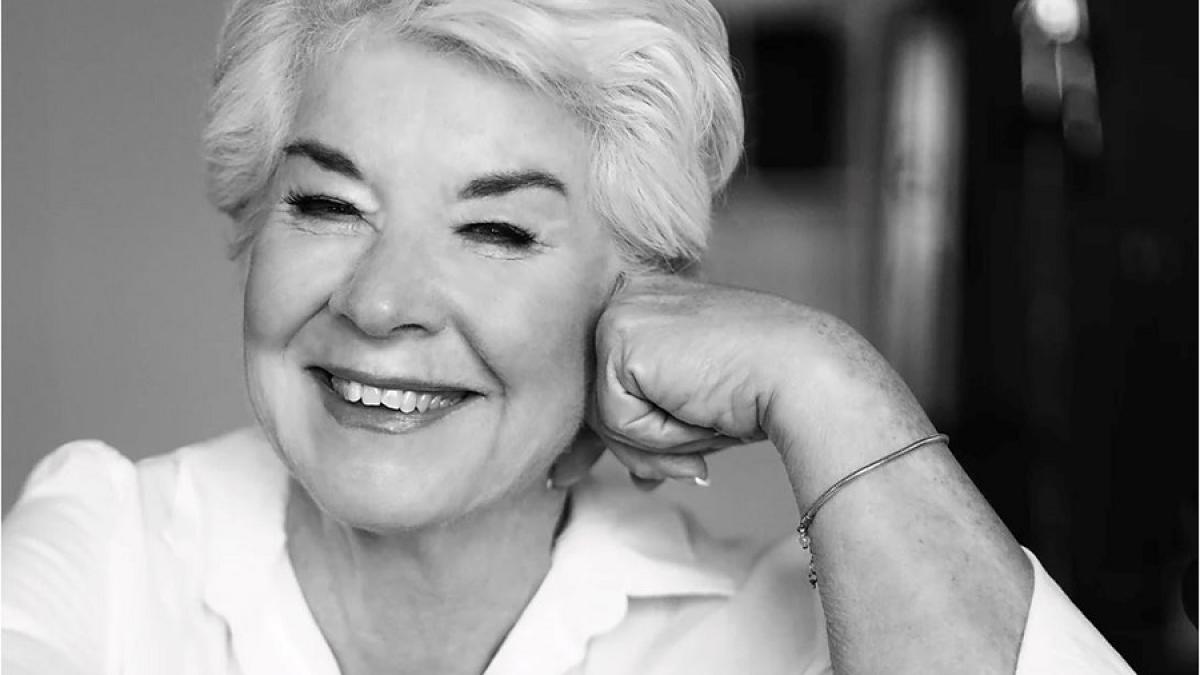 femeie_bicicleta_fitness_insta_55102400