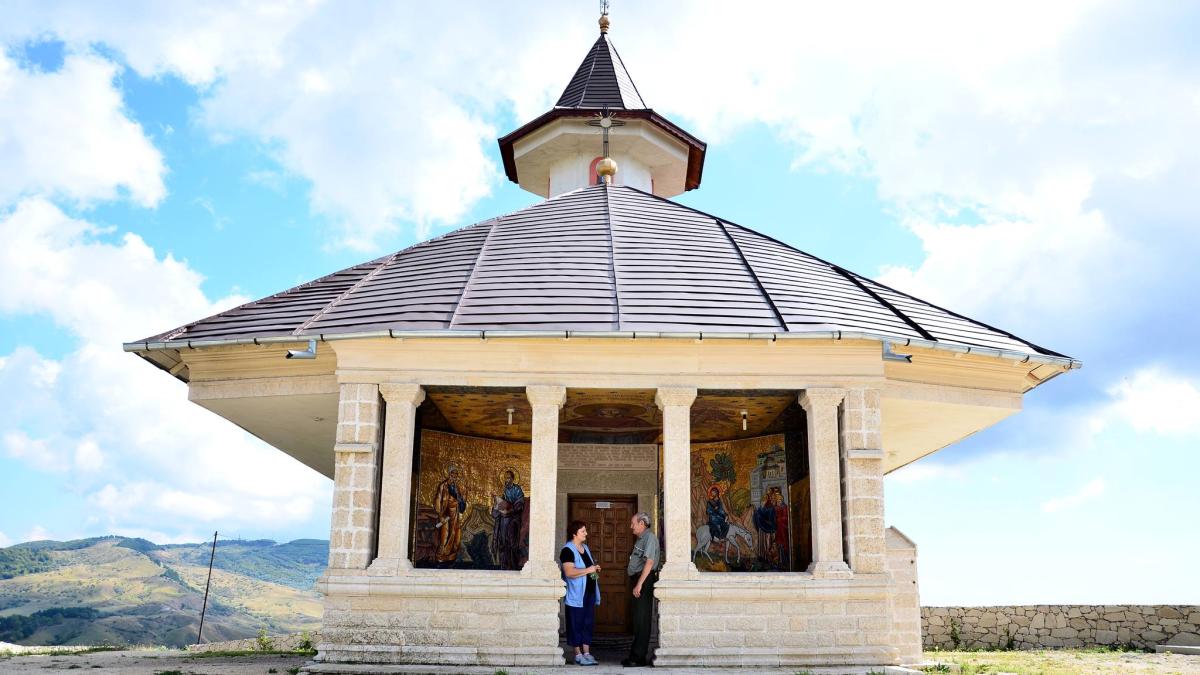 anca-murgoci_47910600