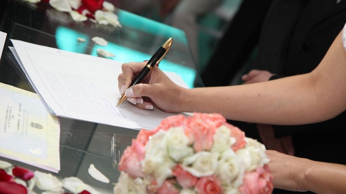 mireasa_semnatura_18976900