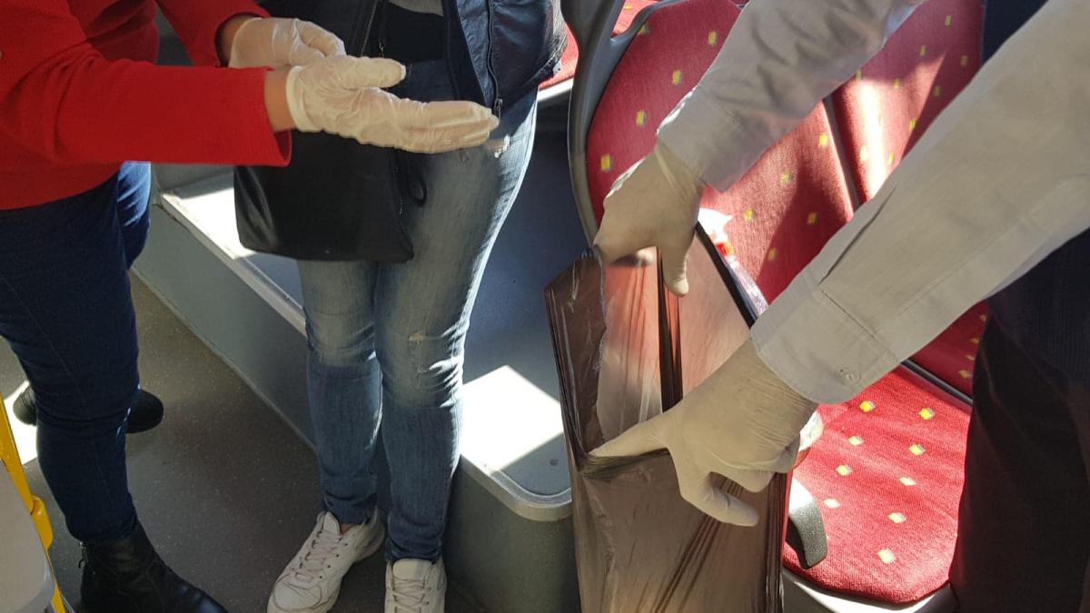 coronavirus_09876700