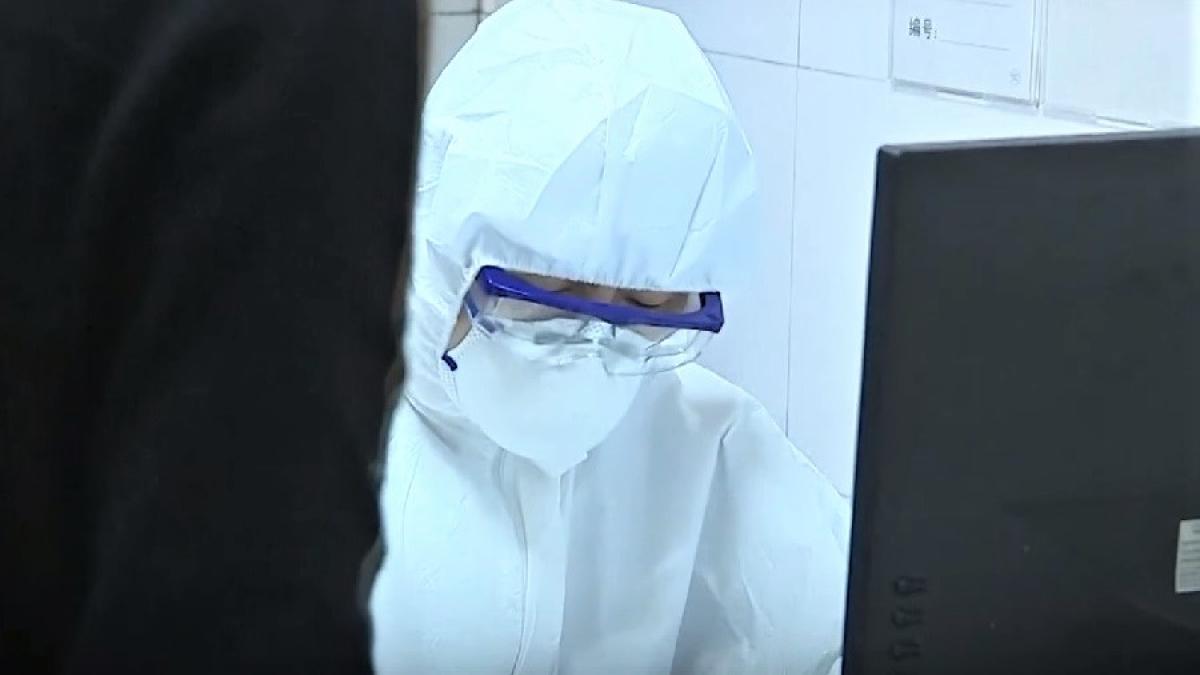 coronavirus_medic_masca_cpv_36707200