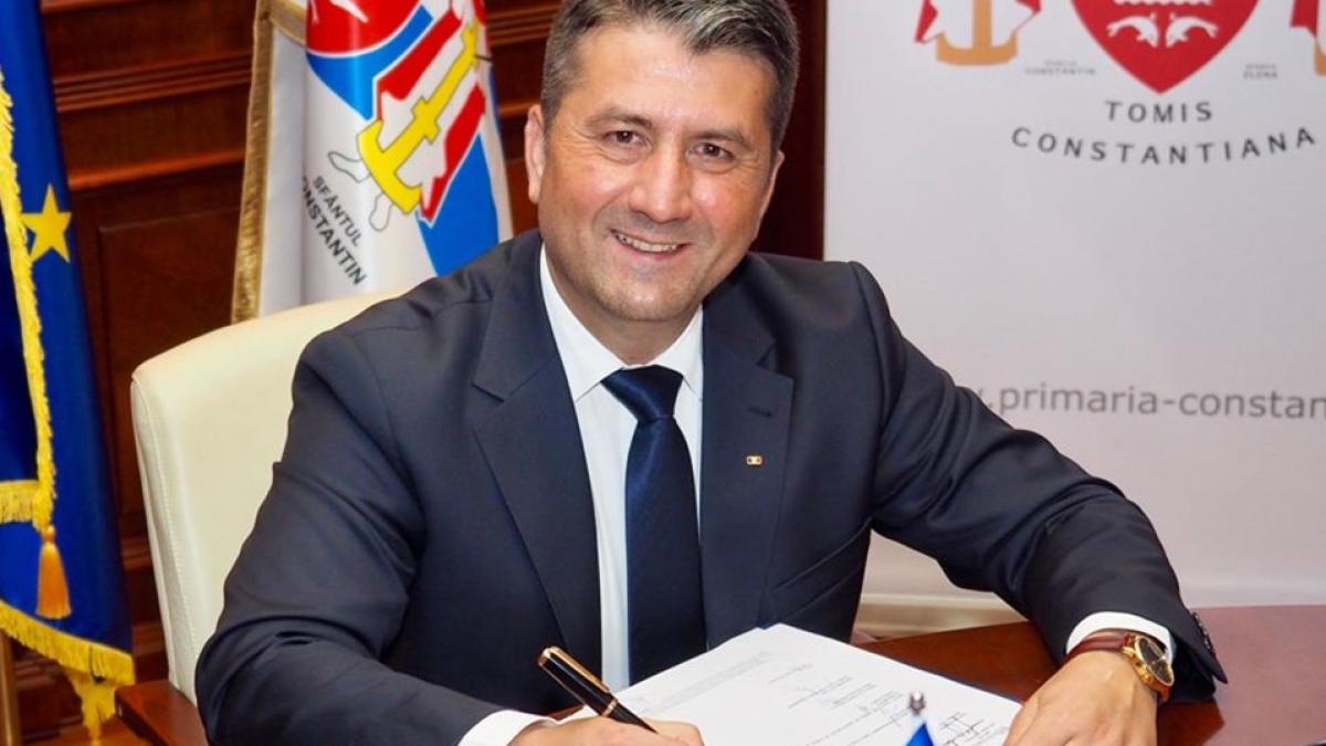 decebal-fagadau-fb_43900800