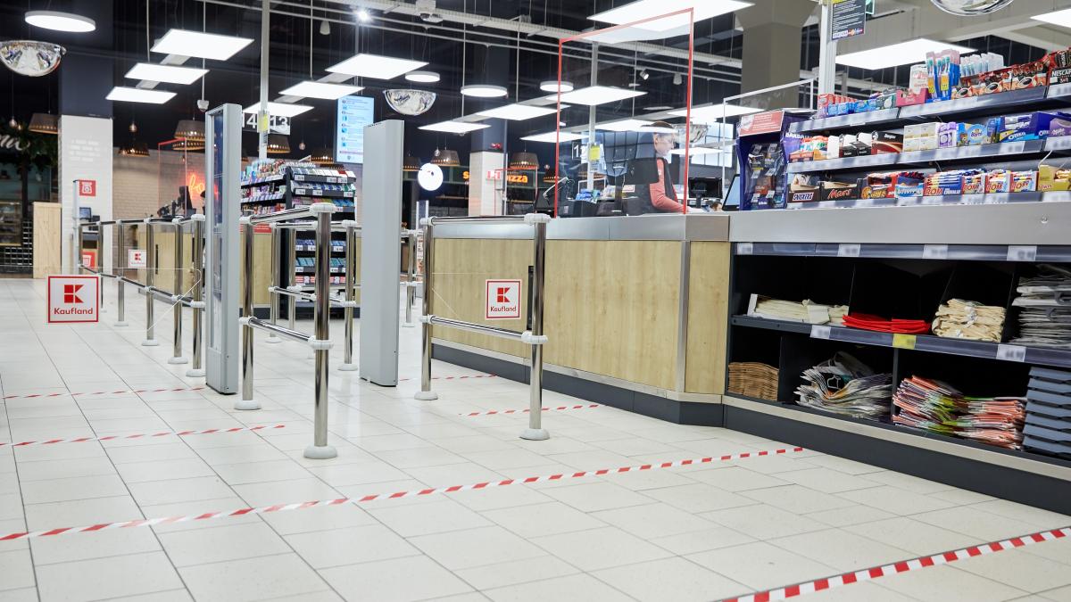 kaufland_benzi-distanta-de-siguranta_76196300