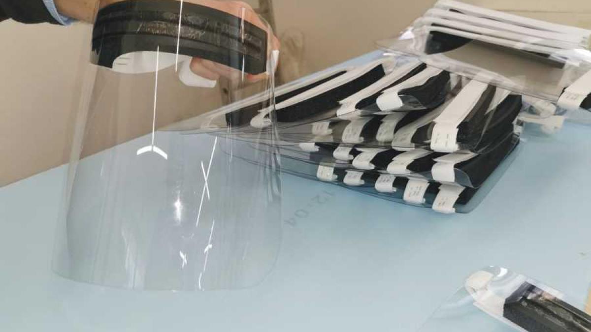 viziera_protectie_umf-carol-davila_80717500