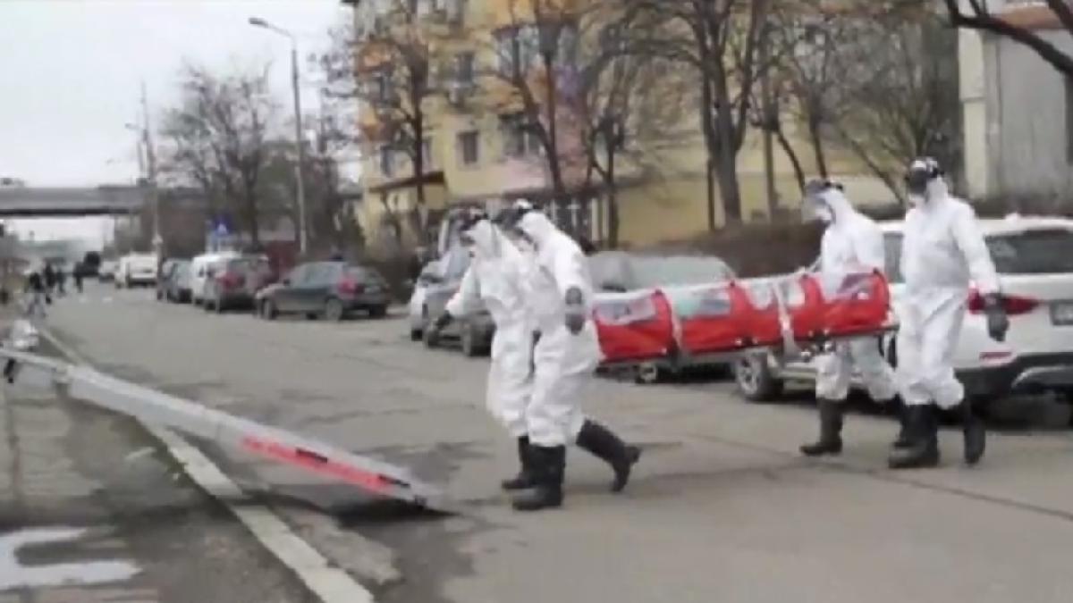 izoleta_medici_coronavirus_cpv_15736500