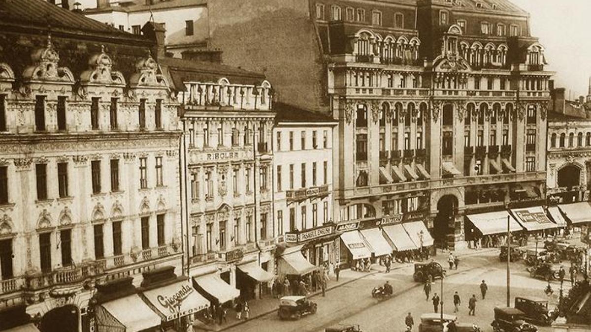 bucuresti-primul-oras-iluminat-cu-petrol-lampant-88711_02715000