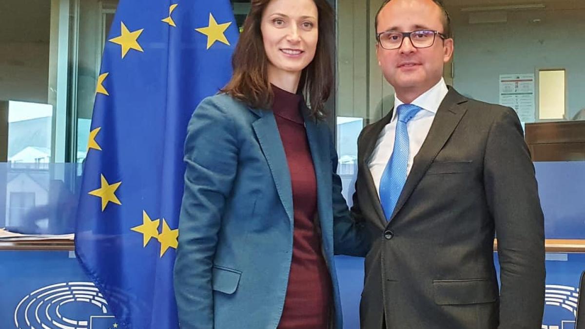 mariya-gabrie_cristian-busoi_23859400