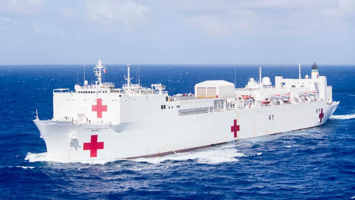 usns-mercy_87160400