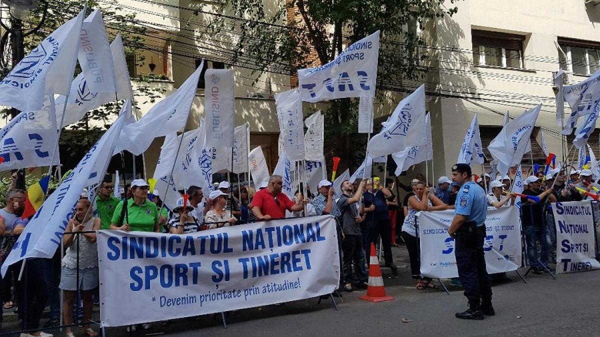 sindicatul_national_sport_si_tineret_fb_06249600