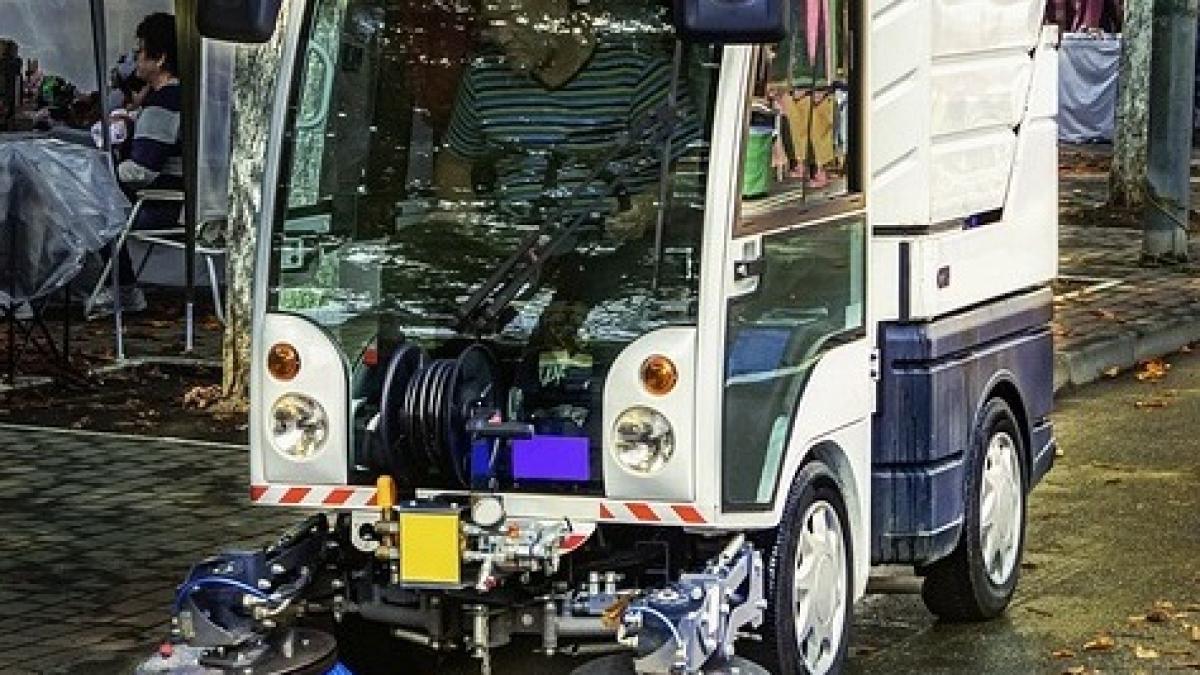 curatenie-strazi_51899200