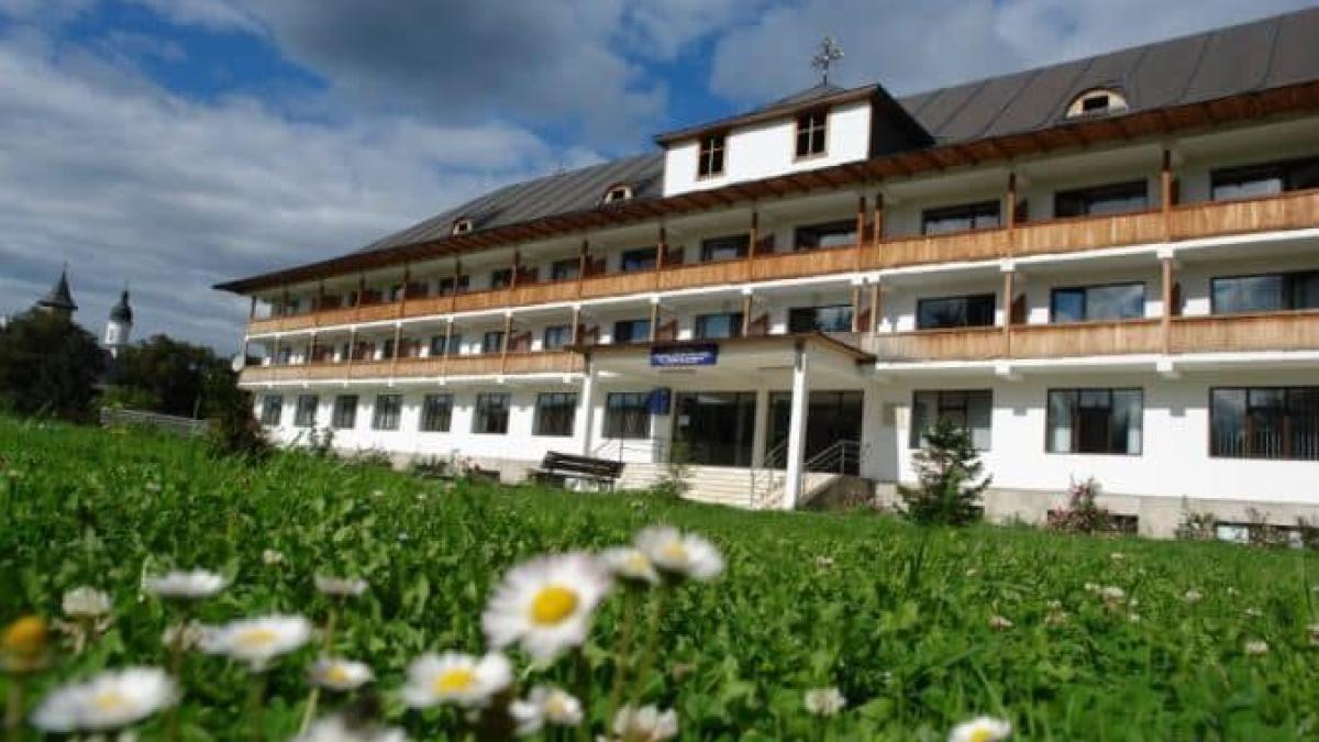 centrul-prc-c2prc-absfaprc-ccprc-82ntul-paisieprc-22-la-piatra-neamtprc-ccprc-a6_75709200