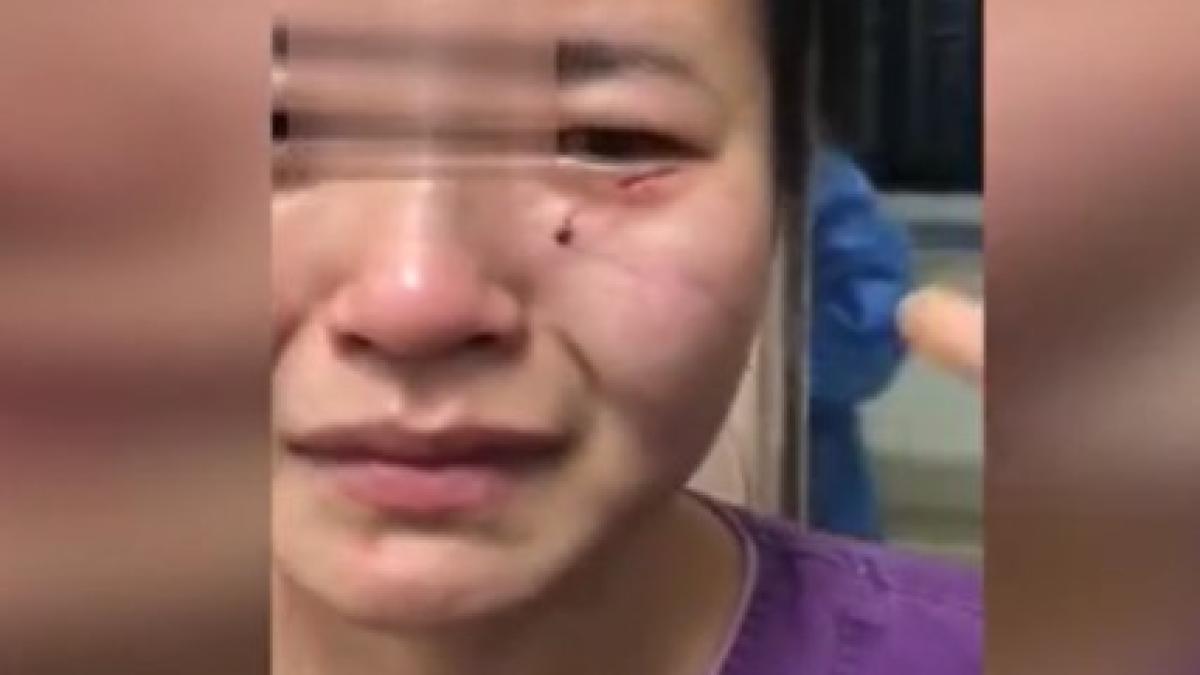 asistenta_muscata_de_fata_china_61900600