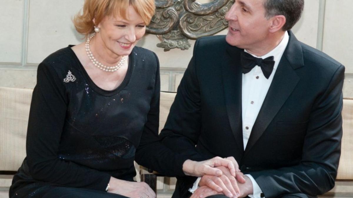 principesa_margareta_si_principele_radu_palatul_elisabeta_20131_940x779_00333700