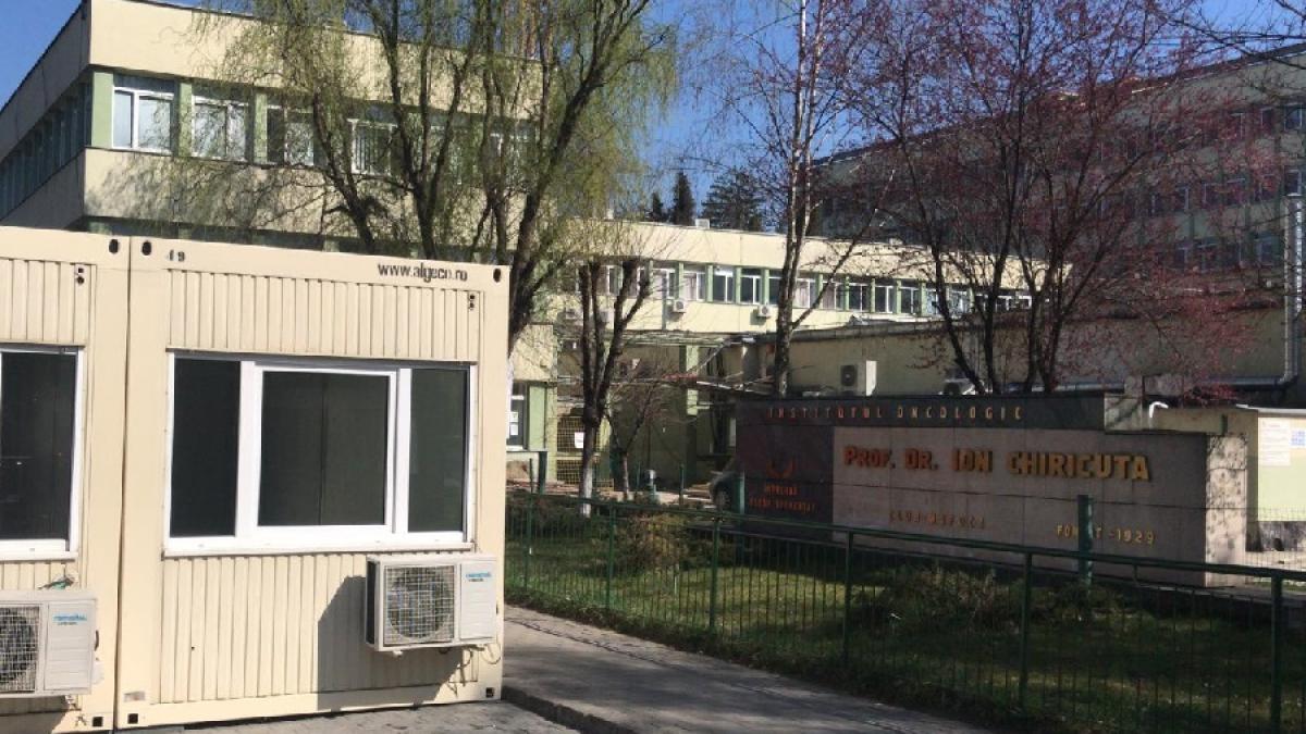 institutul_oncologic_cluj-napoca_fb_triaj_corona_12774300