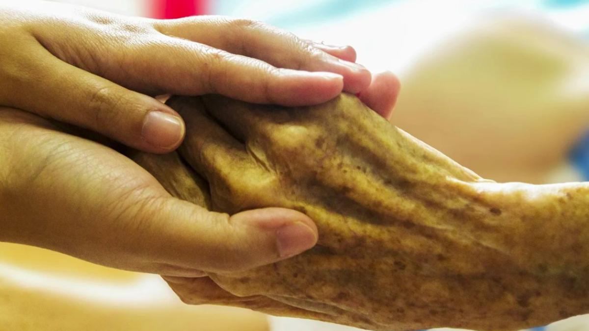 azil_pentru_batrani_41951400