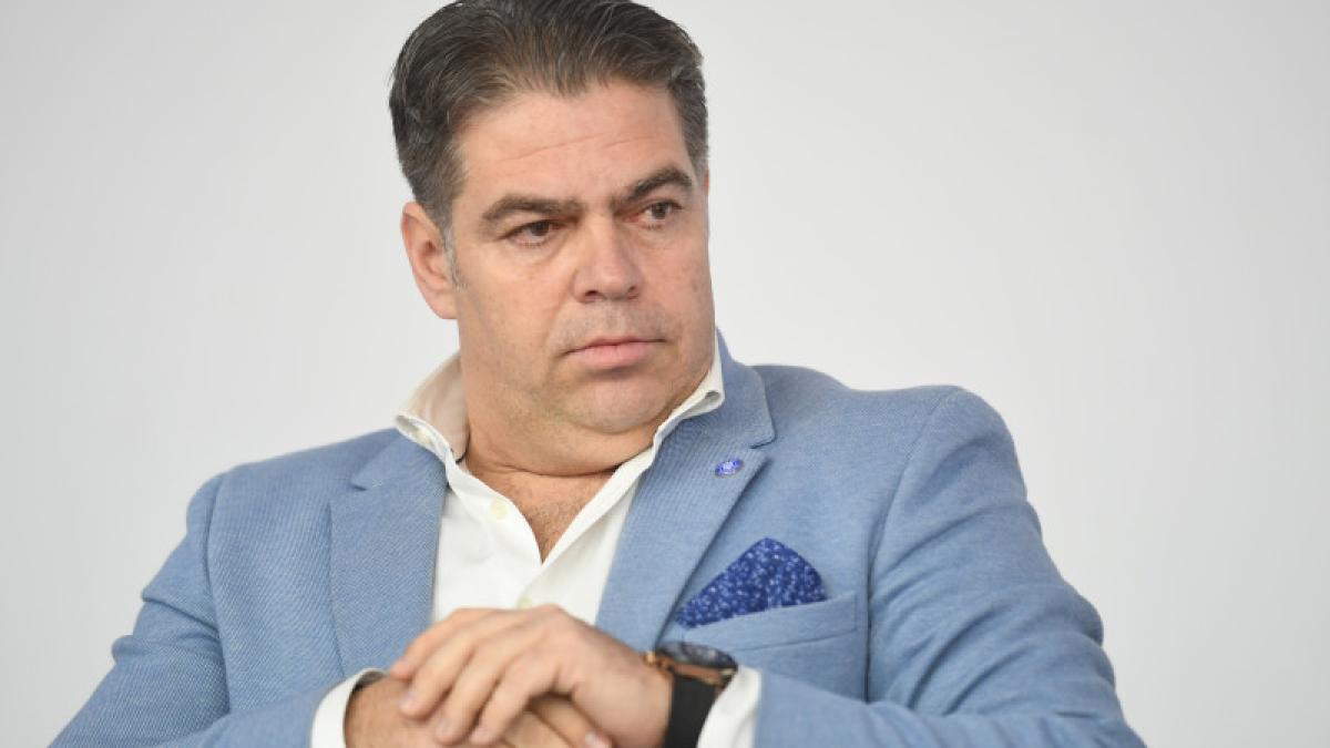 razvan-pirjol_14192800