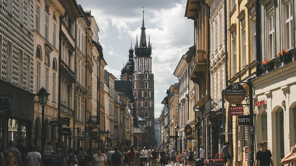 cracovia-polonia_71423900