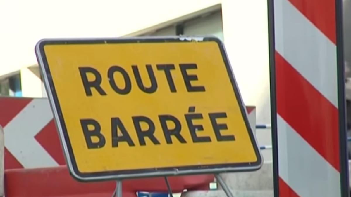 sosea_inchisa_franta_circulatie_stop_67499100