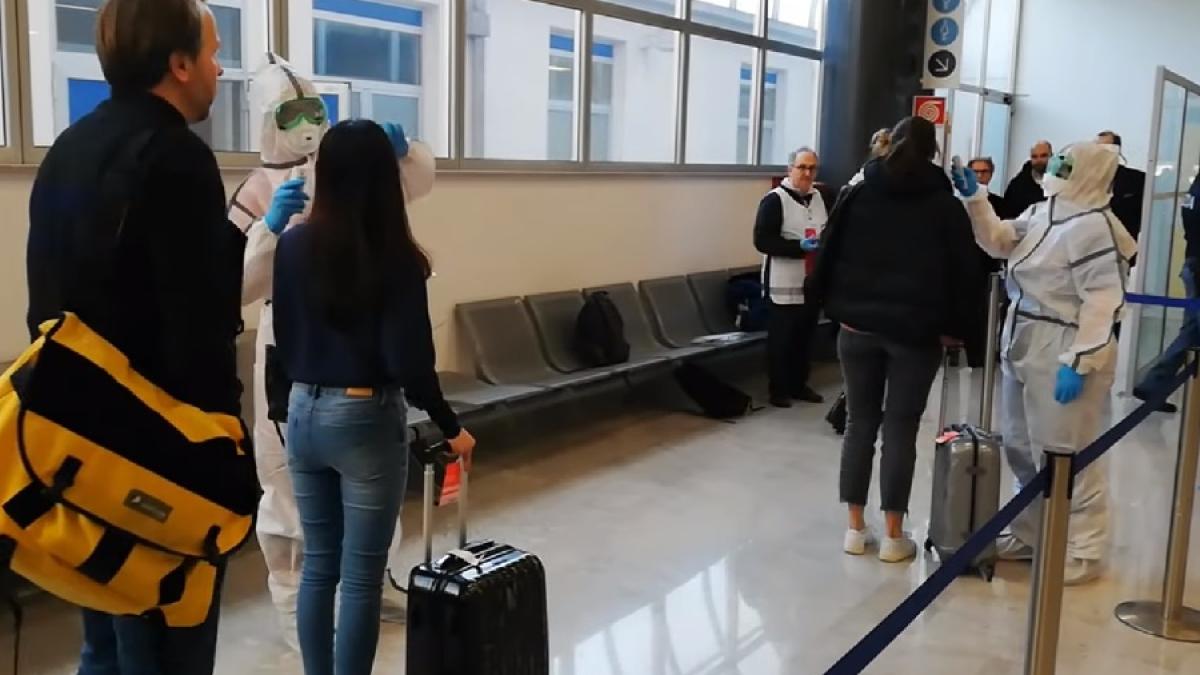 scanare_coronavirus_aeroport_cpv_04643900