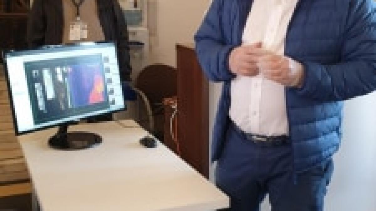 tudorache-termoscanner-004_50960300