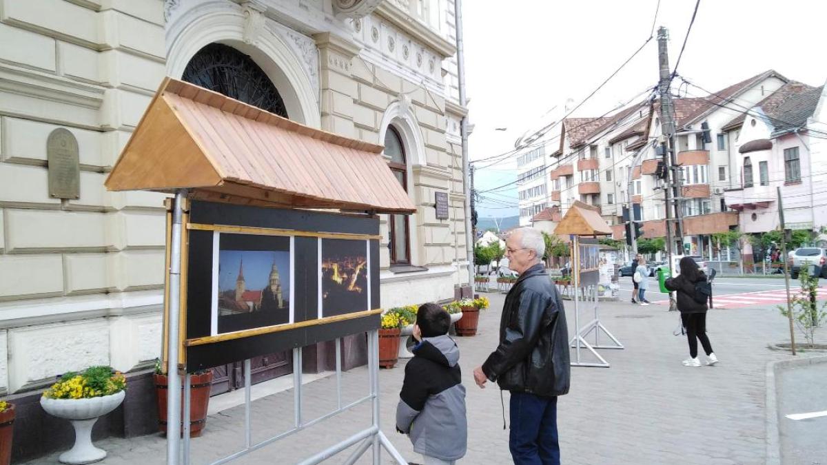 thumbnail-1_39060200