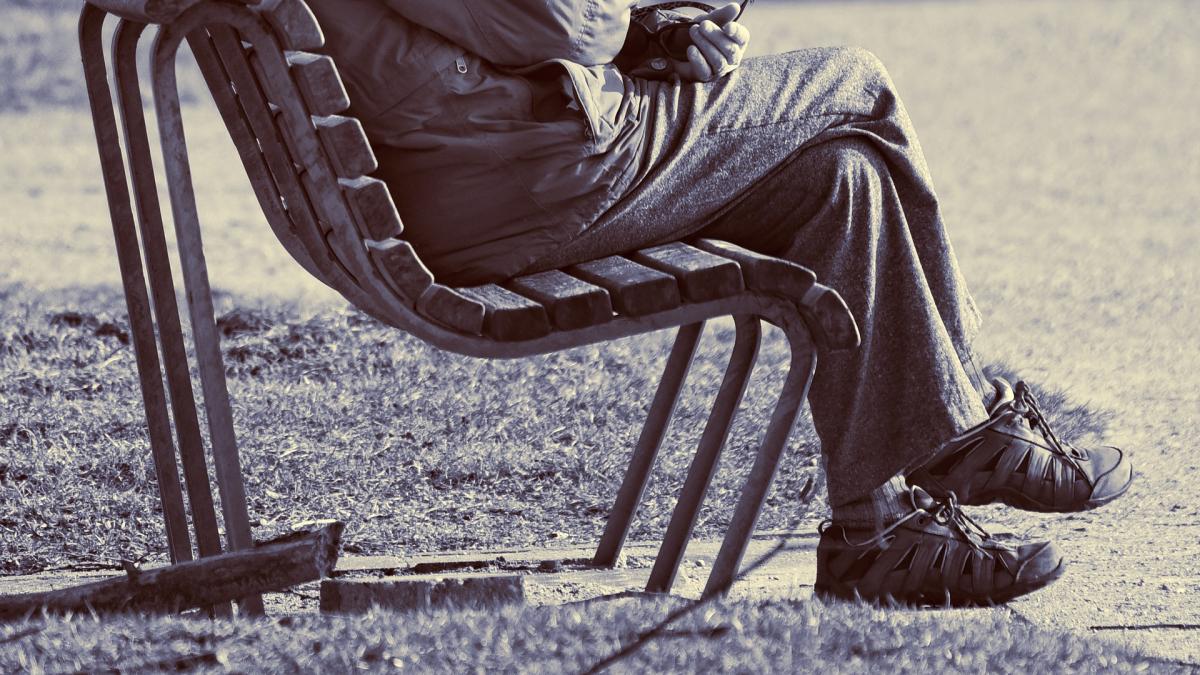 man-3258550_1920_10726000