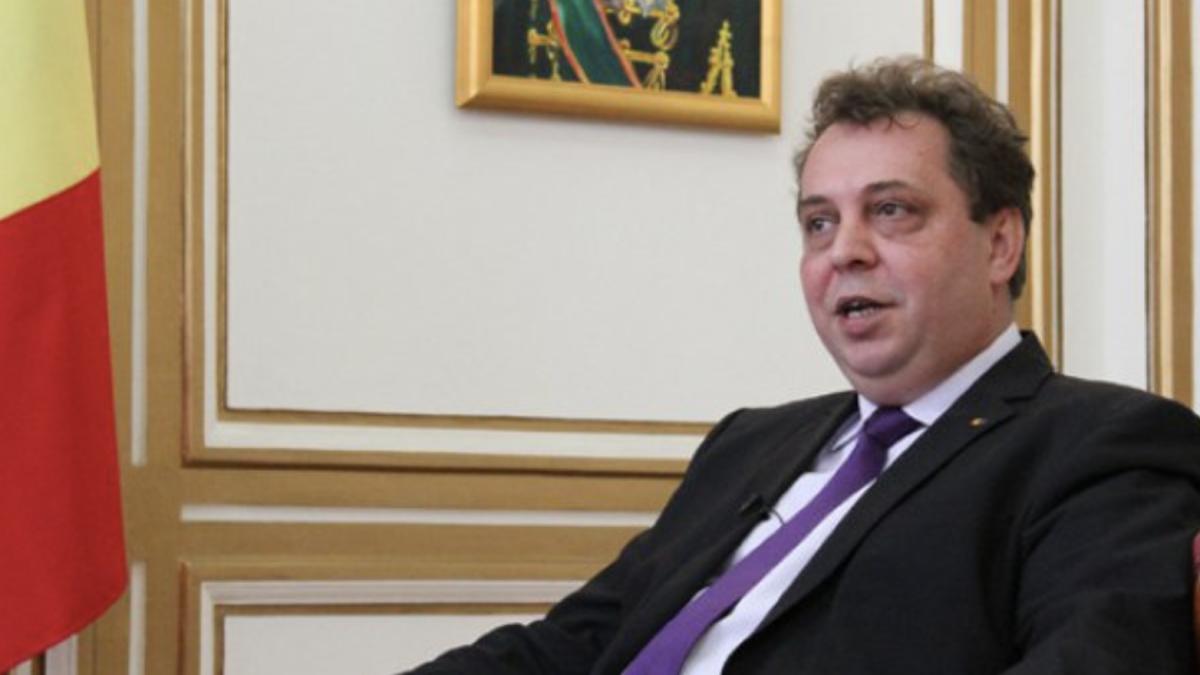 basil-constantinesc_61618400