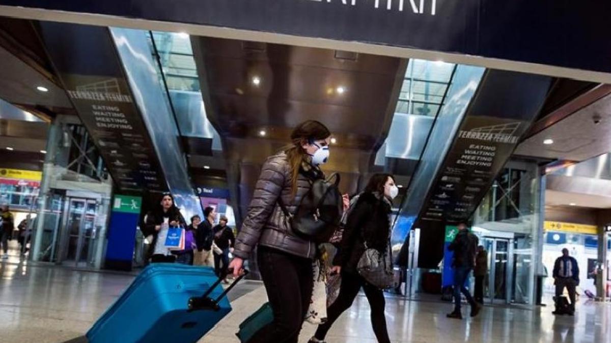 italia_coronavirus_aeroport_fb_99240700