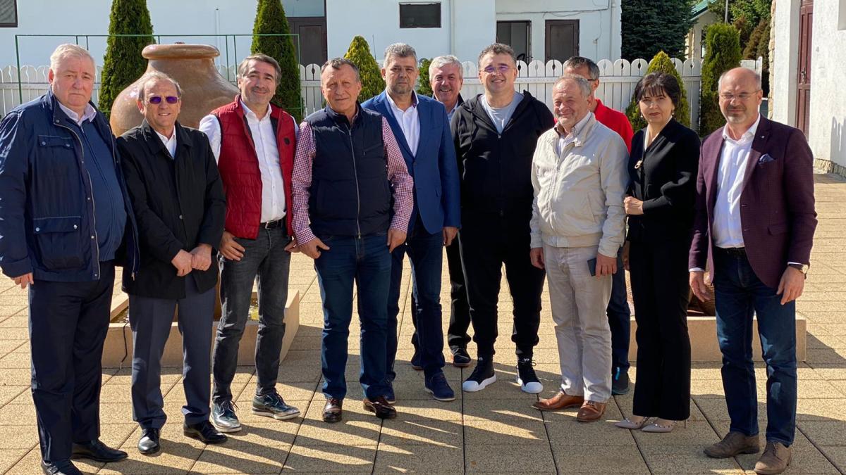 ciolacu-lideri-psd-fb_61619400