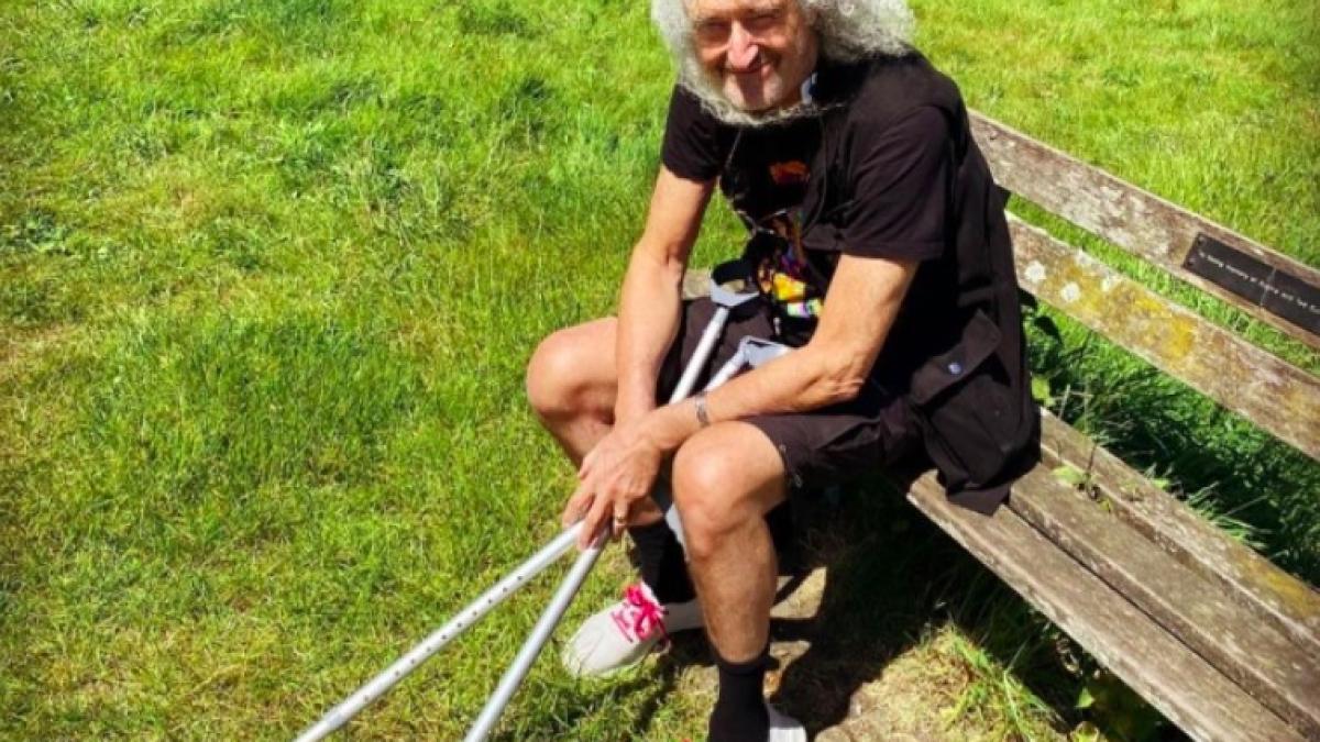 queen_brian_may_chitarist_11662800