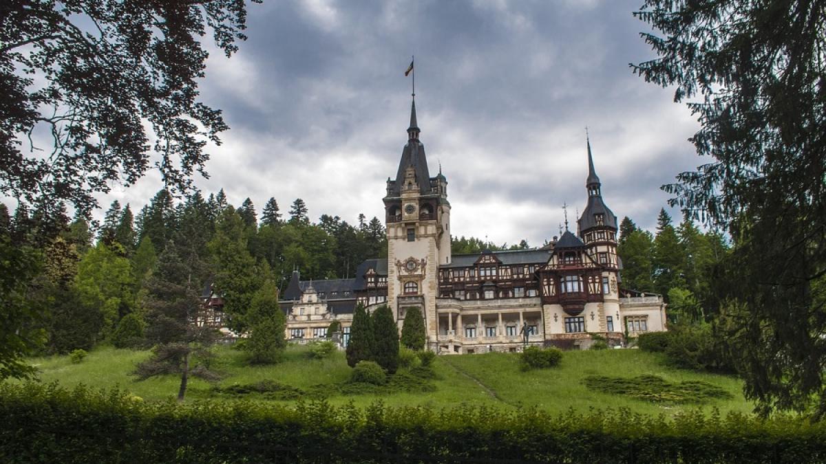 castelul_peles_romania_turism_pxb_12495900