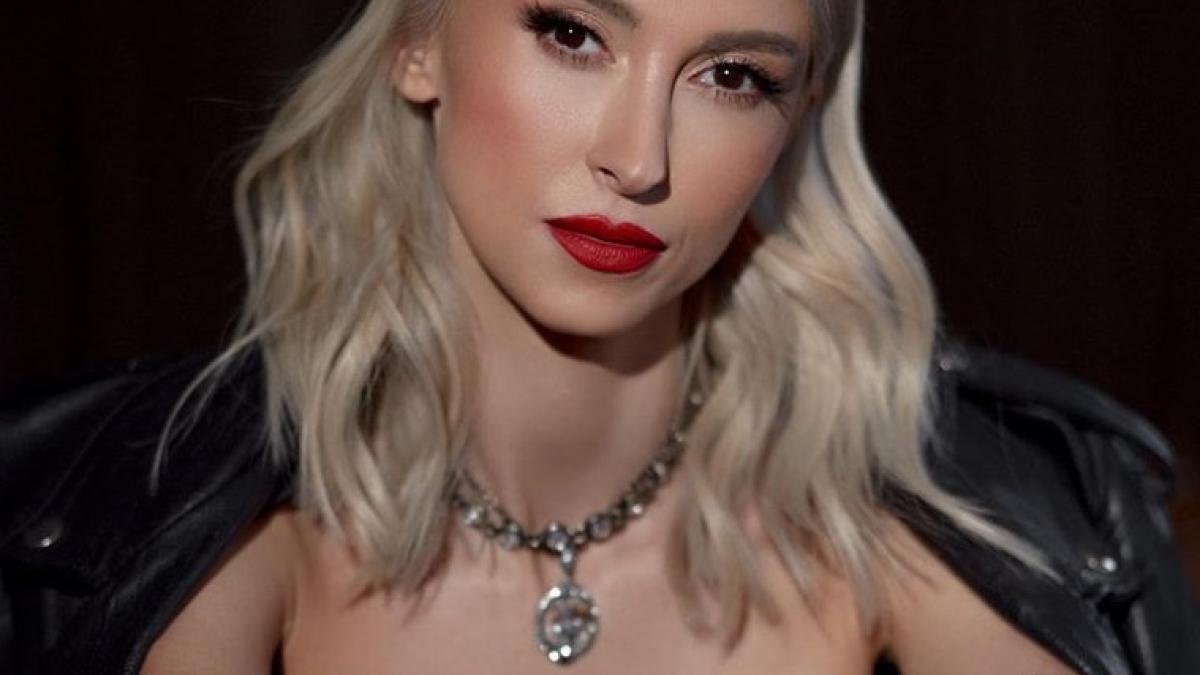 andreea-balan_28734800