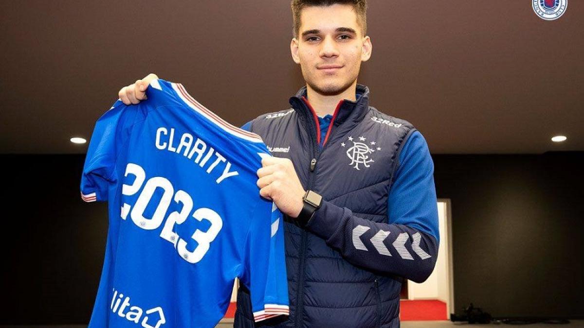 ianis_hag-glasgow_part_fb_59546300