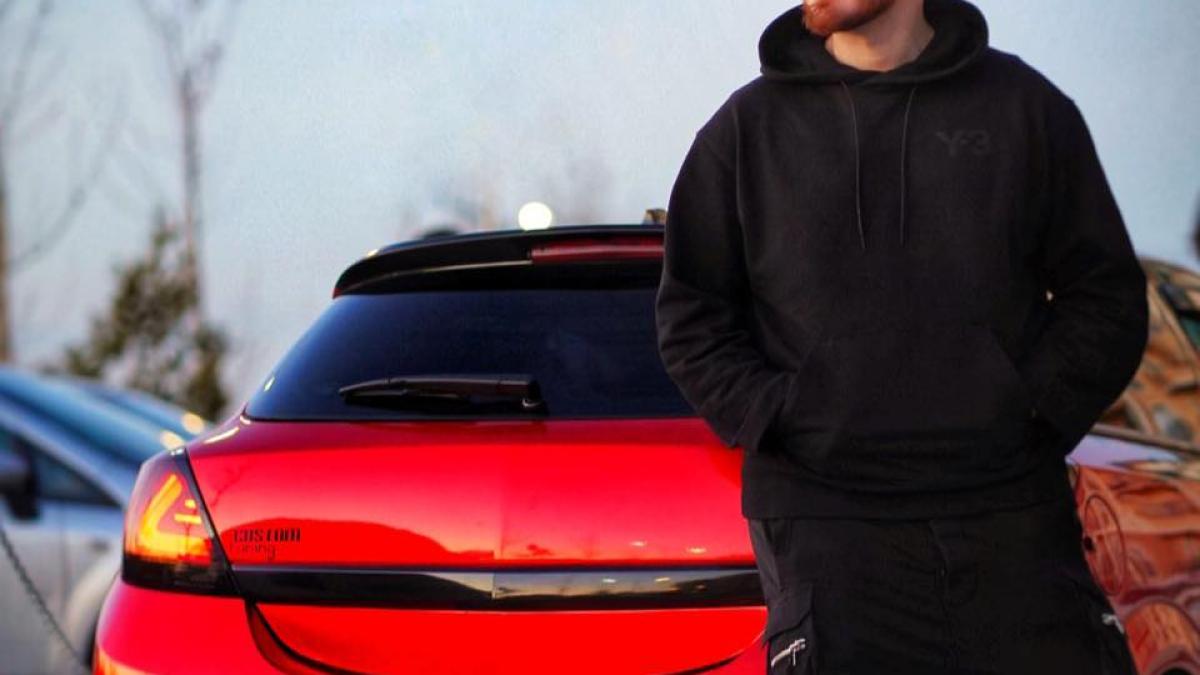 colo_facebook_vlogger_60685100