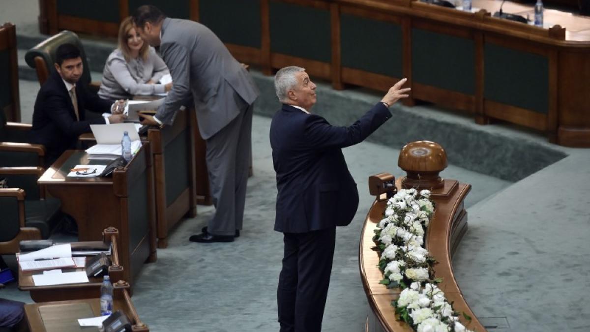 calin-popescu-tariceanu-in-senat_35792400