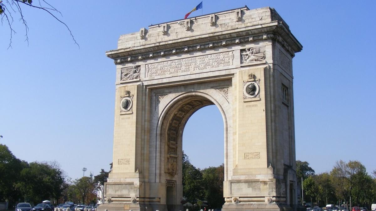 bucuresti_arcul-de-triumf-pxb_84258700