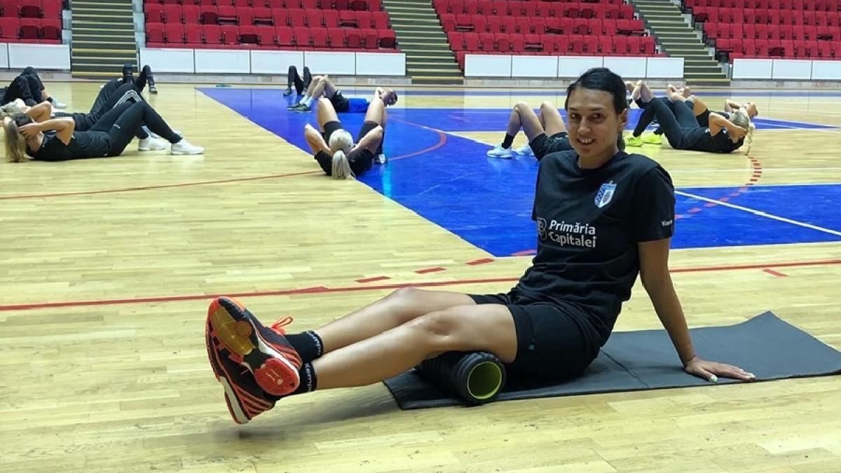 cristina_neagu_antrenament-recuperare_fb_06288900