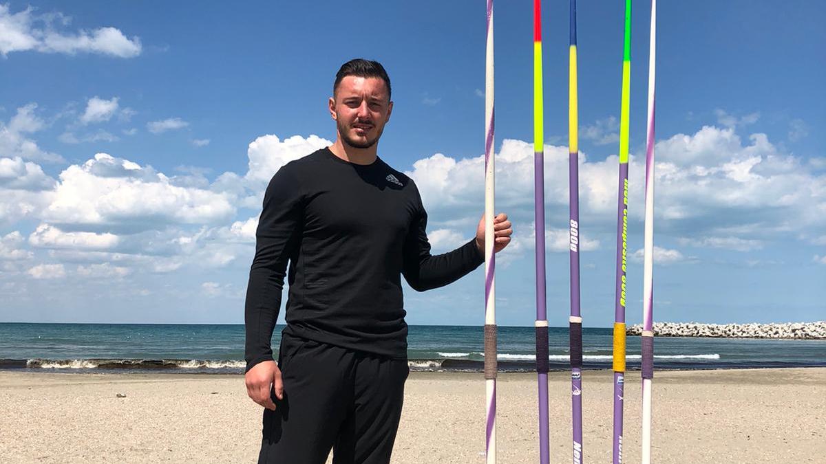 alex-novac---pregatire-la-malul-marii-negre-3_20146500