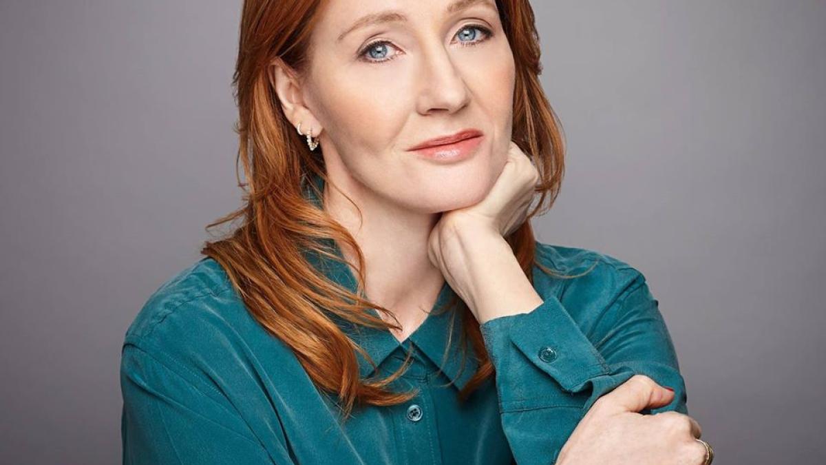 j-k--rowling_30759700