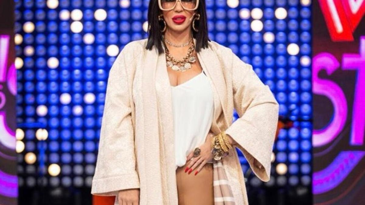 raluca-badulesc_54901200