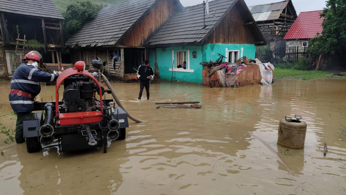 inundatii-brasov_34829400