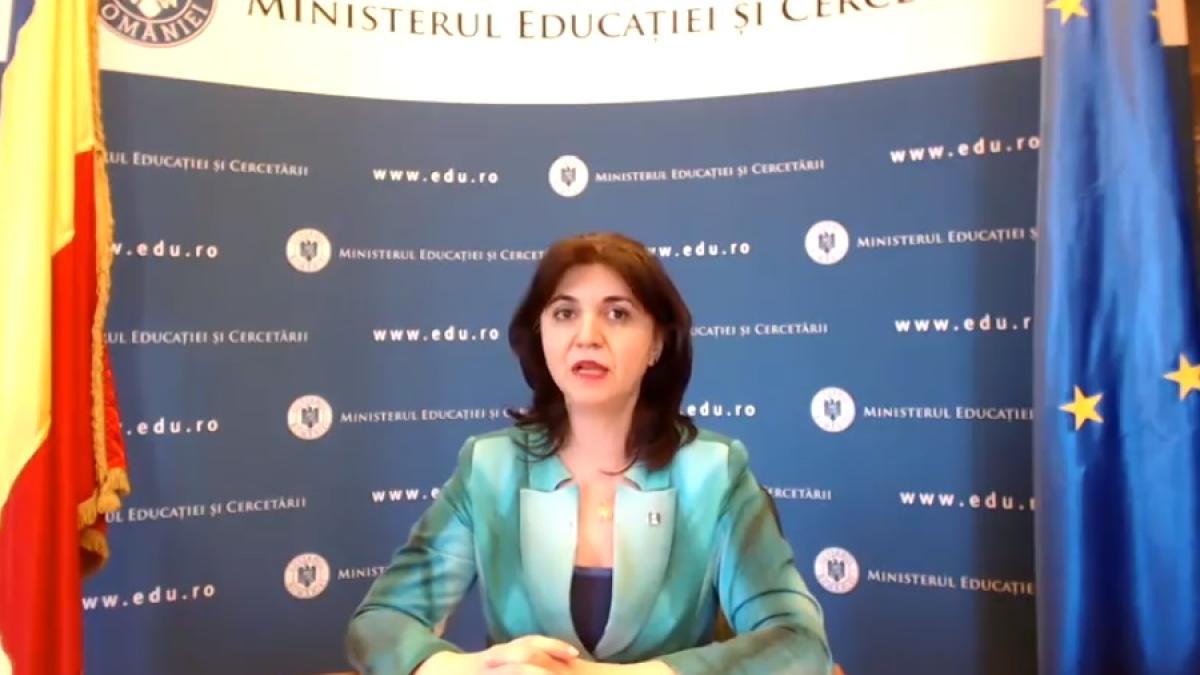 monica_anisie_la_ministerul_educatiei_cpv_30719400