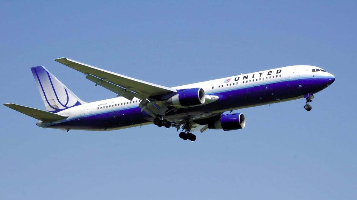 united_airlines_52467500