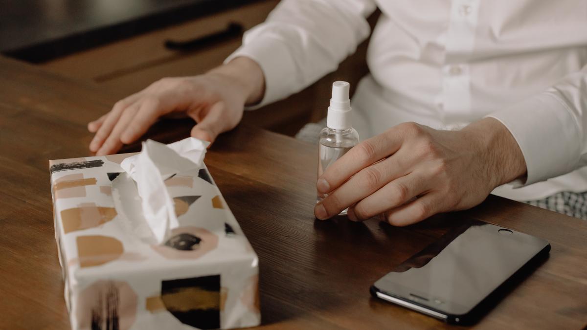 coronavirus-telefon-servetele_74322000