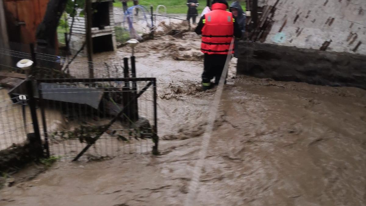 b4127ee5-f343-4538-88c5-c9bdc769287c_85655900